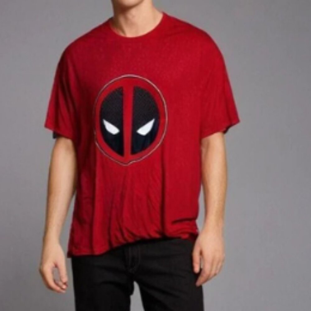 Marvel Shirt Jersey Deadpool Men's Size 2X-Large Red Short Sleeve Pull Over